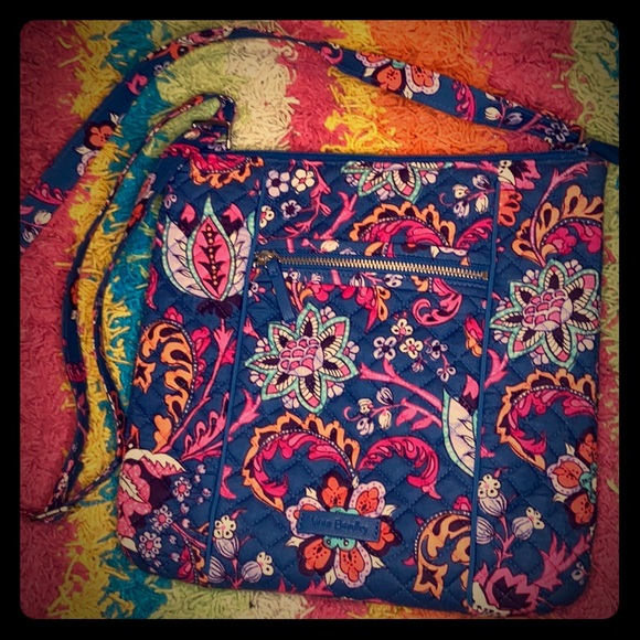 Vera Bradley Handbags - Vera Bradley Hipster